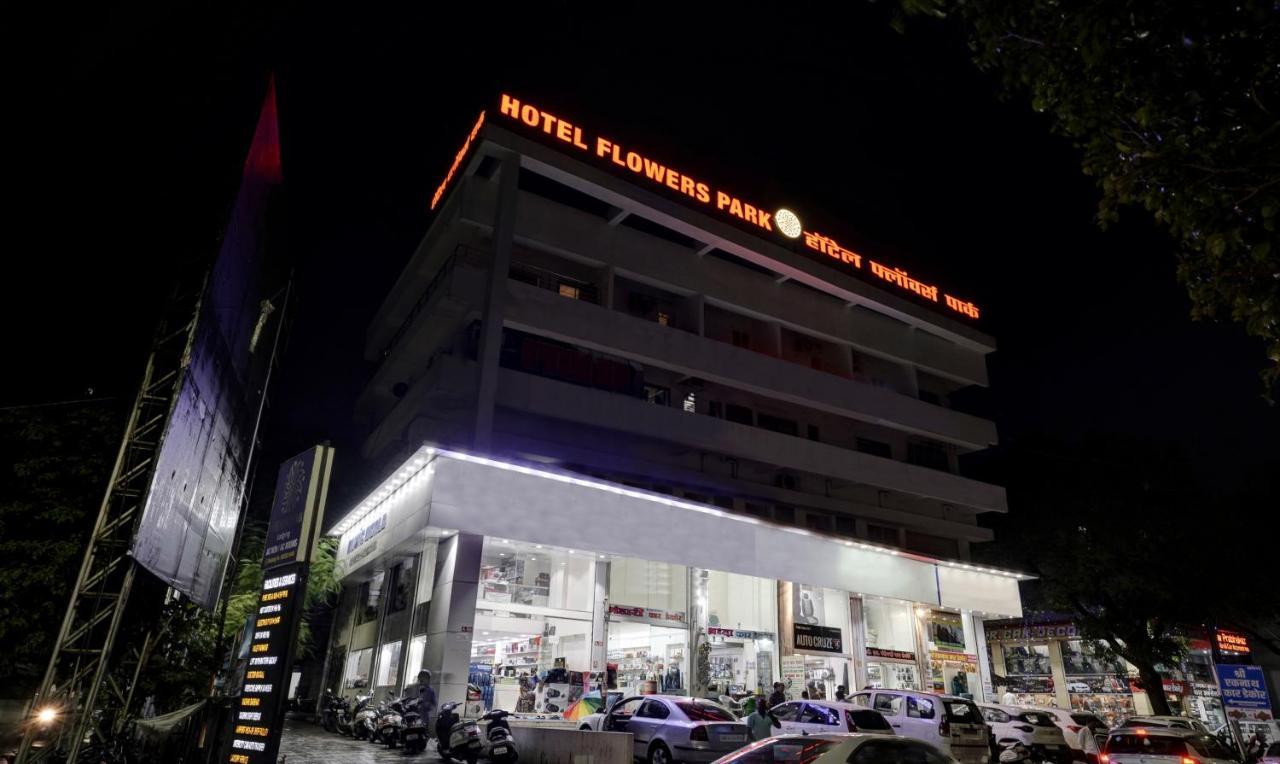 Itsy Hotels Flowers Park Nashik Bagian luar foto