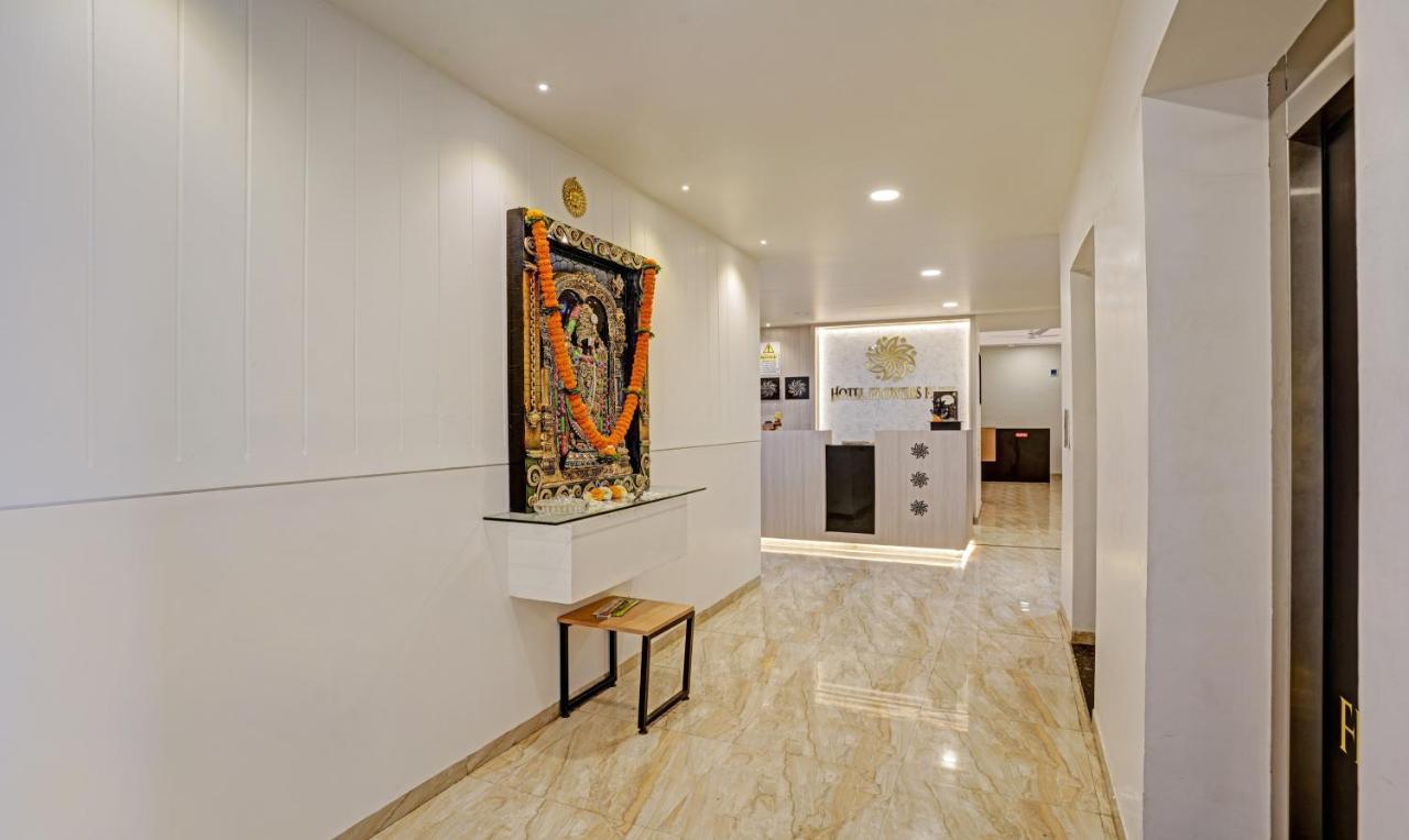 Itsy Hotels Flowers Park Nashik Bagian luar foto