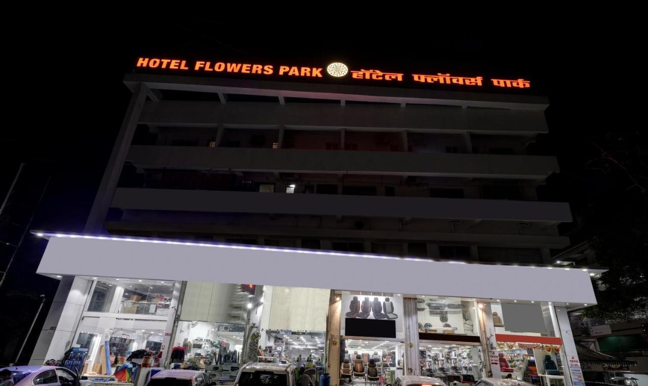 Itsy Hotels Flowers Park Nashik Bagian luar foto